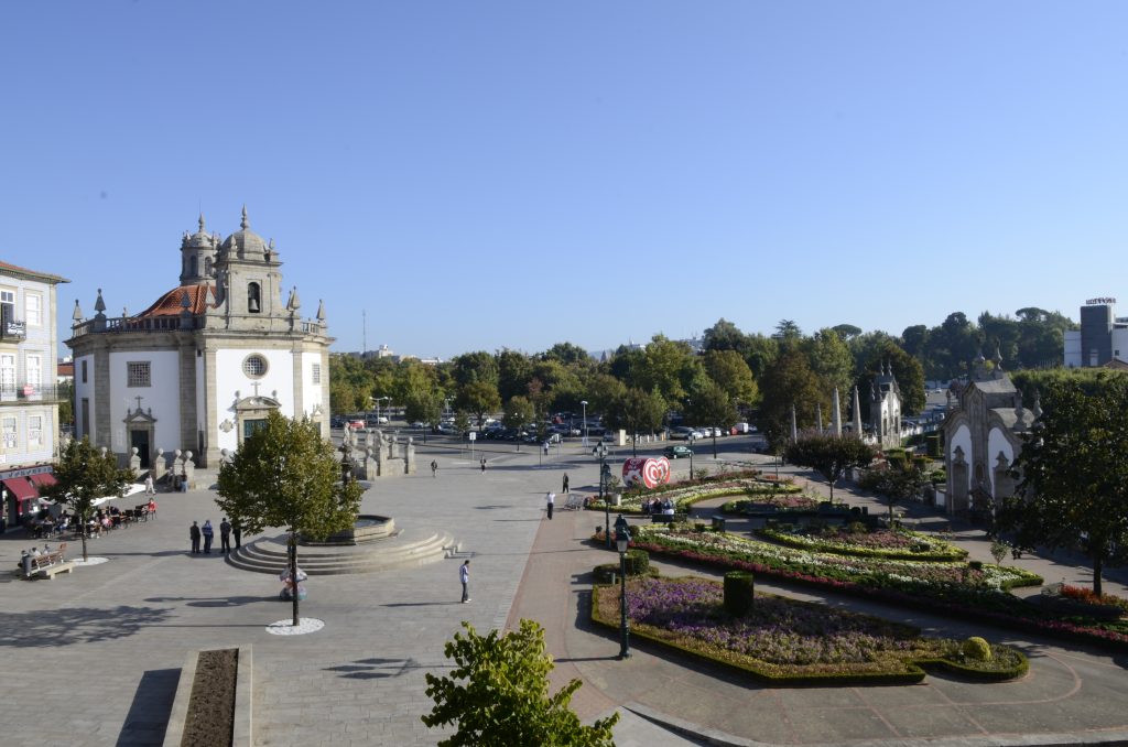 Ponte medieval sobre o Rio Cávado em Barcelos